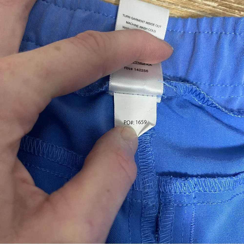 FIGS FIONx Tansen™ Jogger Scrub Pant Blue Healthcare Career Wear Size Small